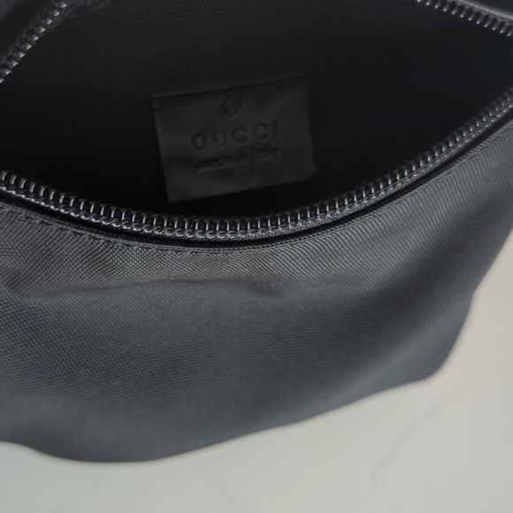 VINTAGE GUCCI Waist / Bum Bag - Black / Logo - Picture 6 of 14